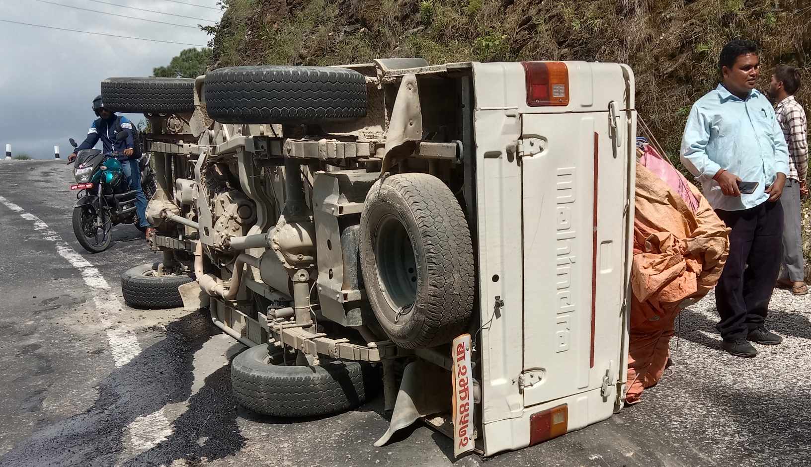 भेडा बाख्रा अनुसन्धान केन्द्र जुम्लाको गाडी दैलेखमा दुर्घटना